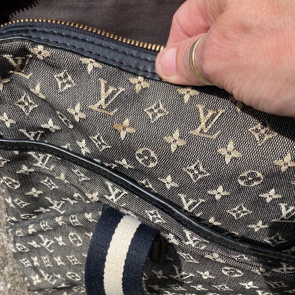 Louis Vuitton bag - Picture 5 of 12